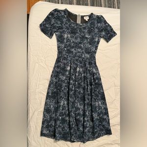 lularoe blue patterned dress